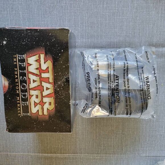 STAR WARS QUEEN AMIDALA'S ROYAL STARSHIP Episode 1 The Phantom Menace, Pizza Hut - Picture 5 of 6